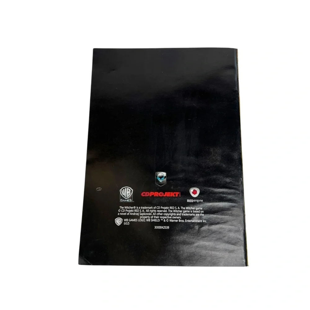 The Witcher 2 Xbox 360 Video Game with Manual & Quest Handbook